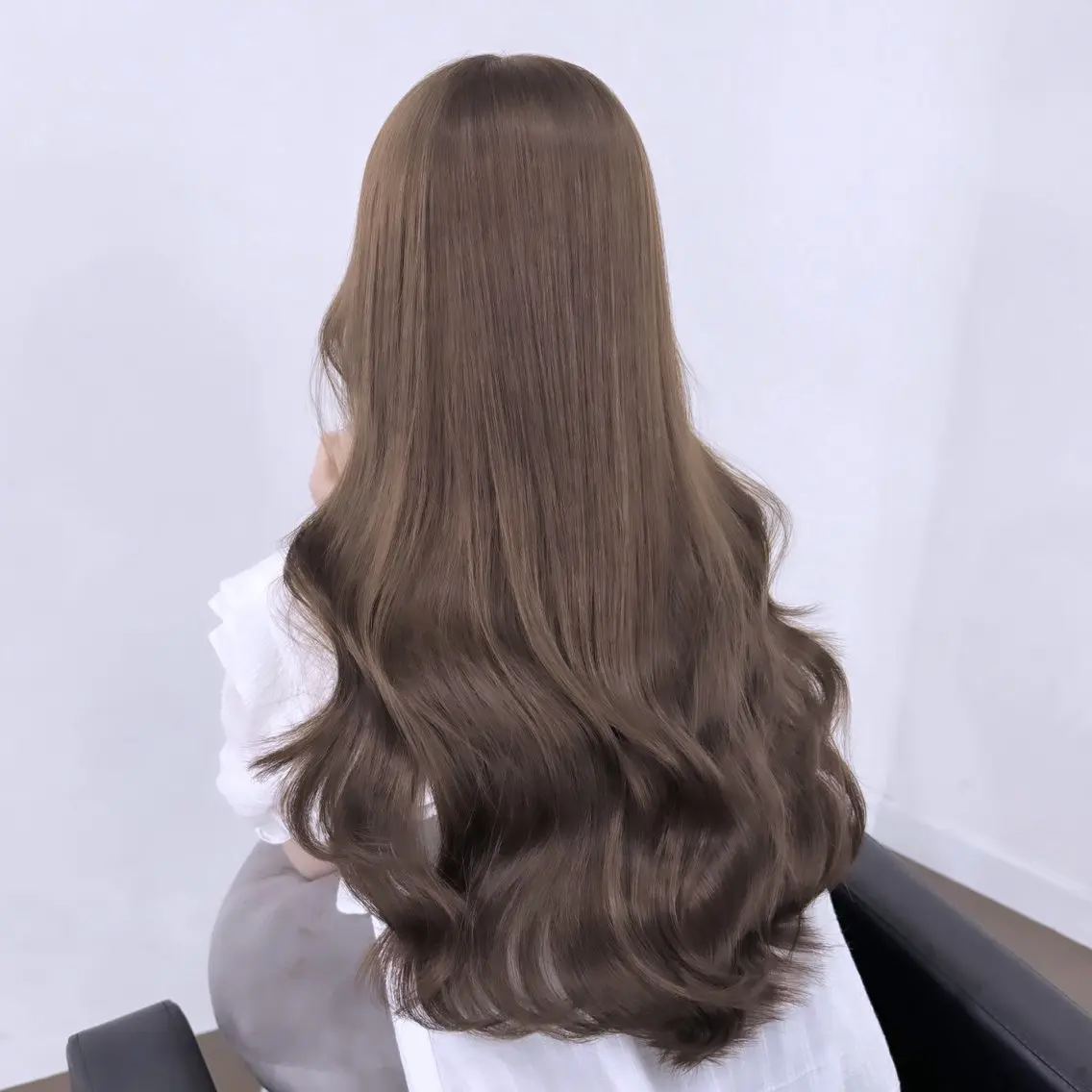 ロング ボブ くびれヘア 髪質改善 韓国風ヘア レイヤーカット 【ioe岡本】🐶 向井歩のヘアスタイル