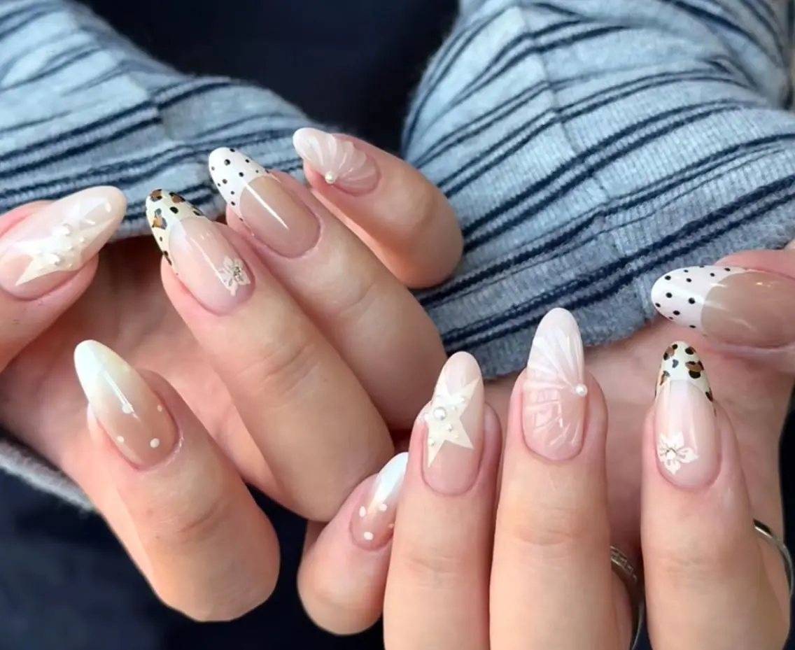 ネイル ハンドネイル ハンドケア 🍑 momo_nailのネイルデザイン