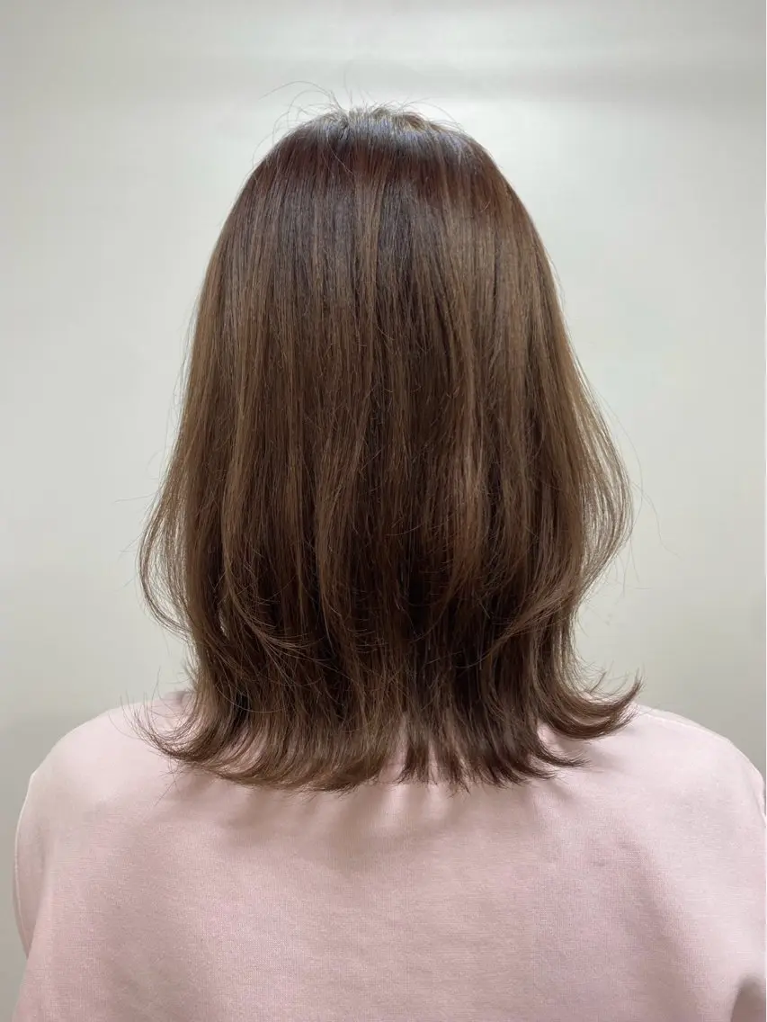 ミディアム カラー 石原 結依のヘアスタイル