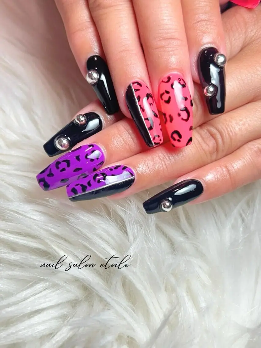 ネイル アニマル柄 ピンク パープル ハンドネイル nail salon étoileのネイルデザイン