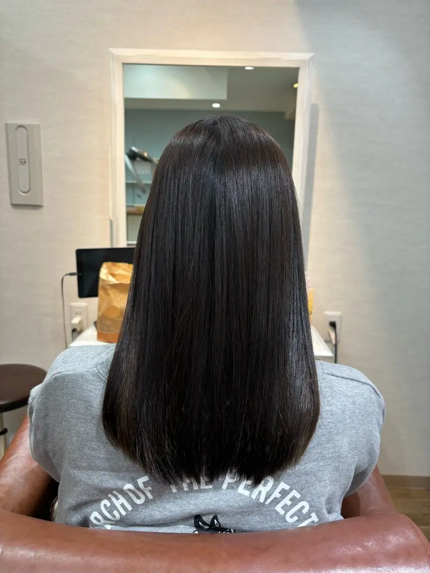 ロング Circus 石原愛里のヘアスタイル