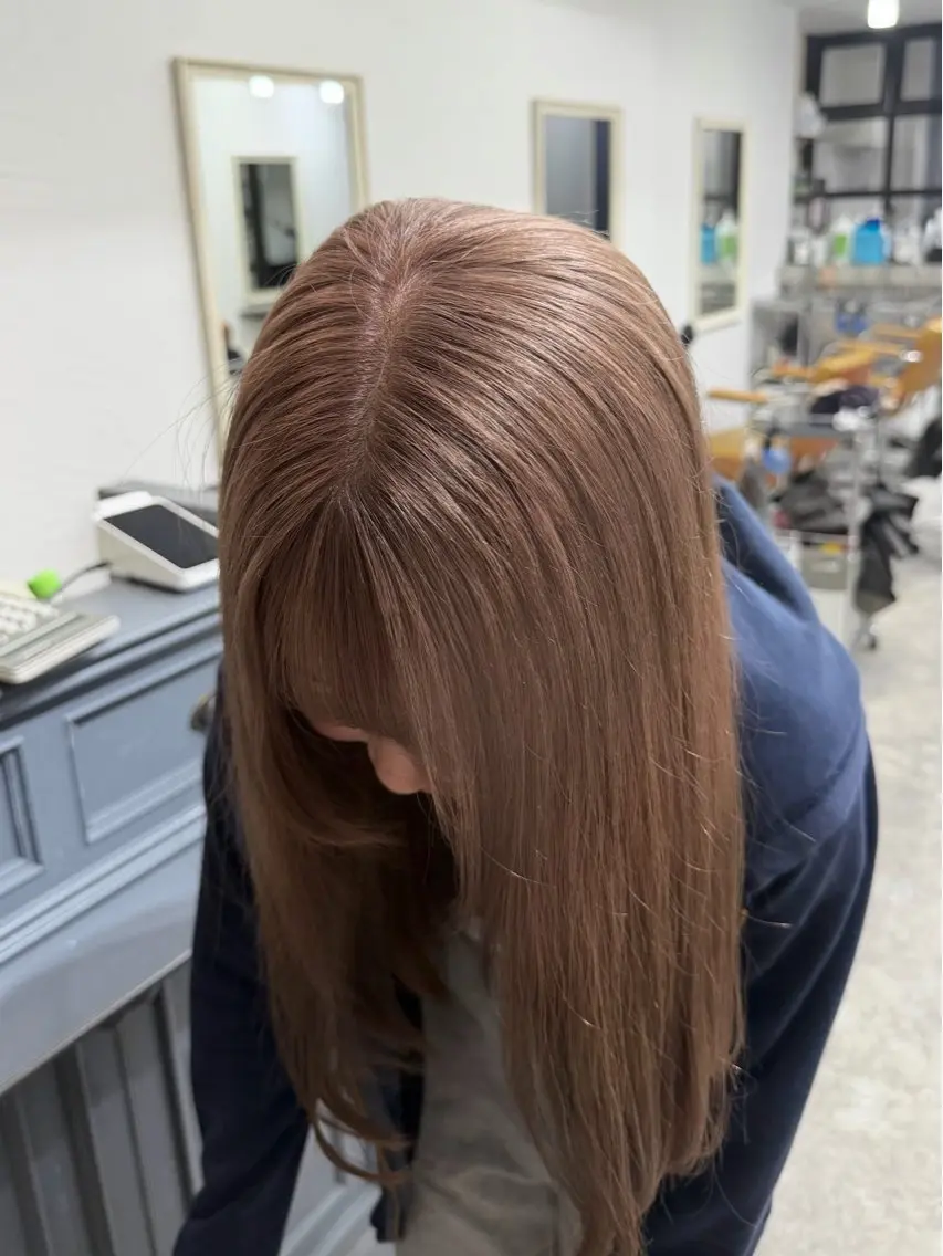 セミロング カラー ヘアカラー 金澤 希空のヘアスタイル