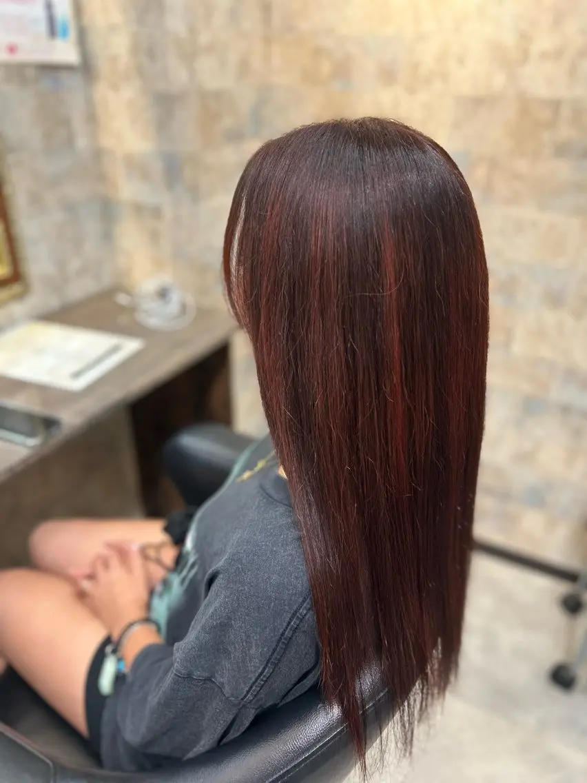 ロング ハイライト ヘアカラー 前田 みのりのヘアスタイル