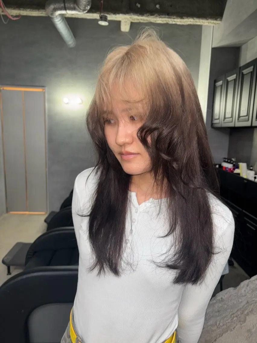 セミロング カラー ヘアカラー デザインカラー /rioのヘアスタイル