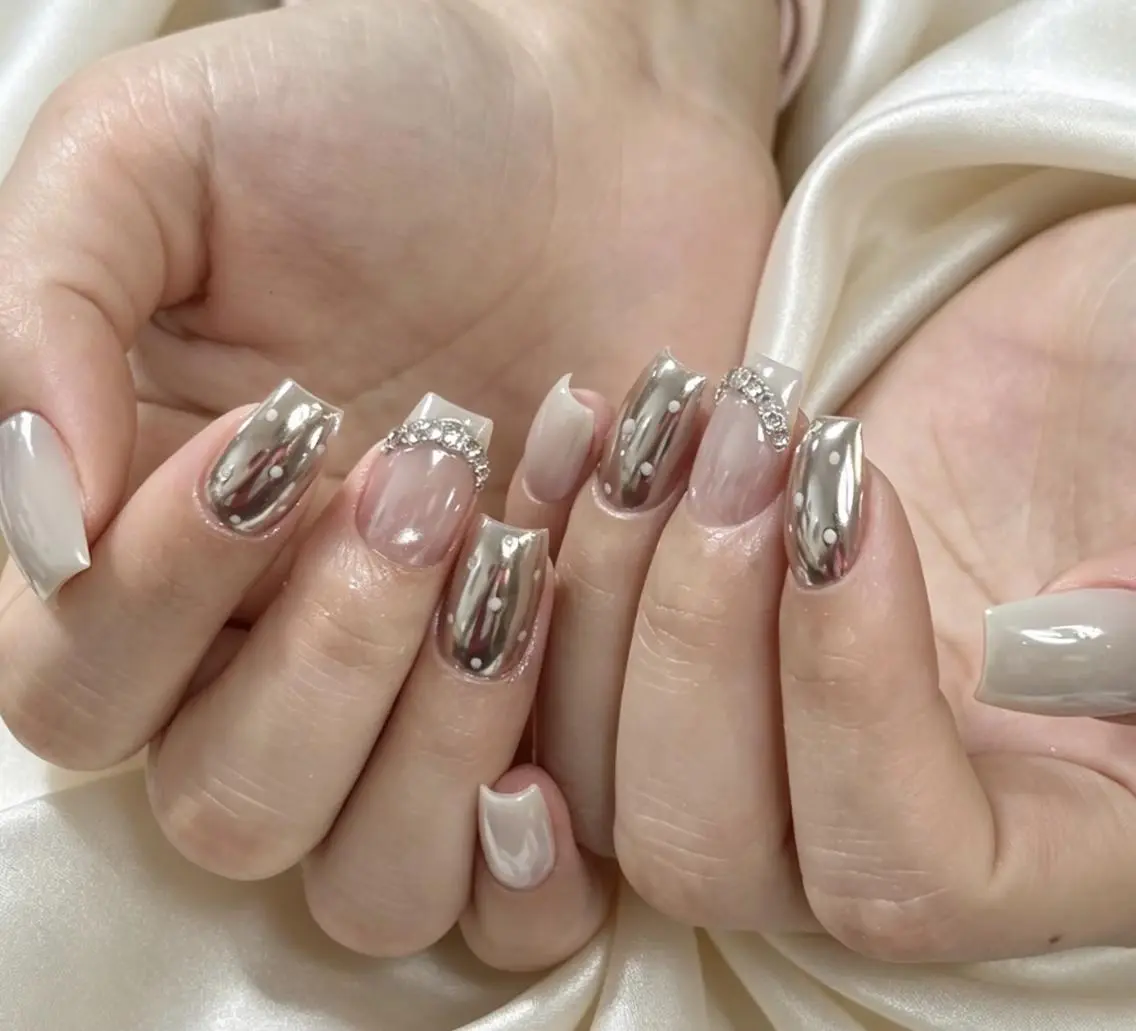 ネイル ハンドネイル Pure&Rich Nailのネイルデザイン