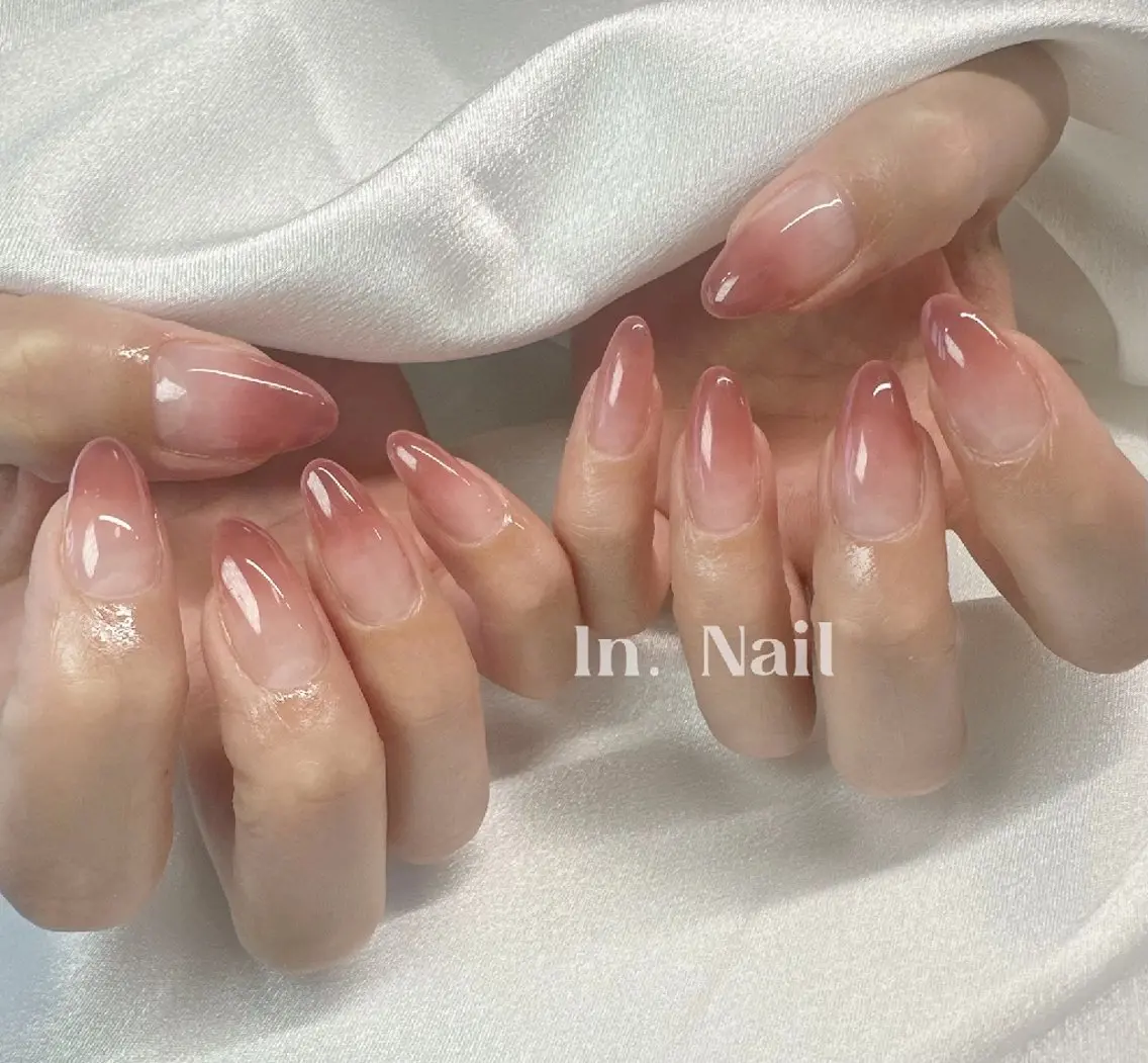 【初回オフ無料】hand |カラーグラーデーションの写真