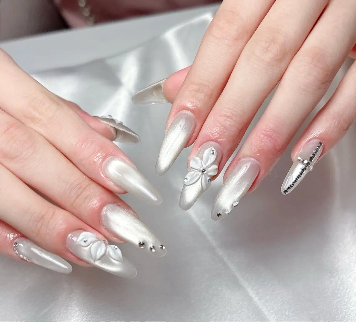 ネイル ハンドネイル Aura Nail 長さだし/パラジェルのネイルデザイン