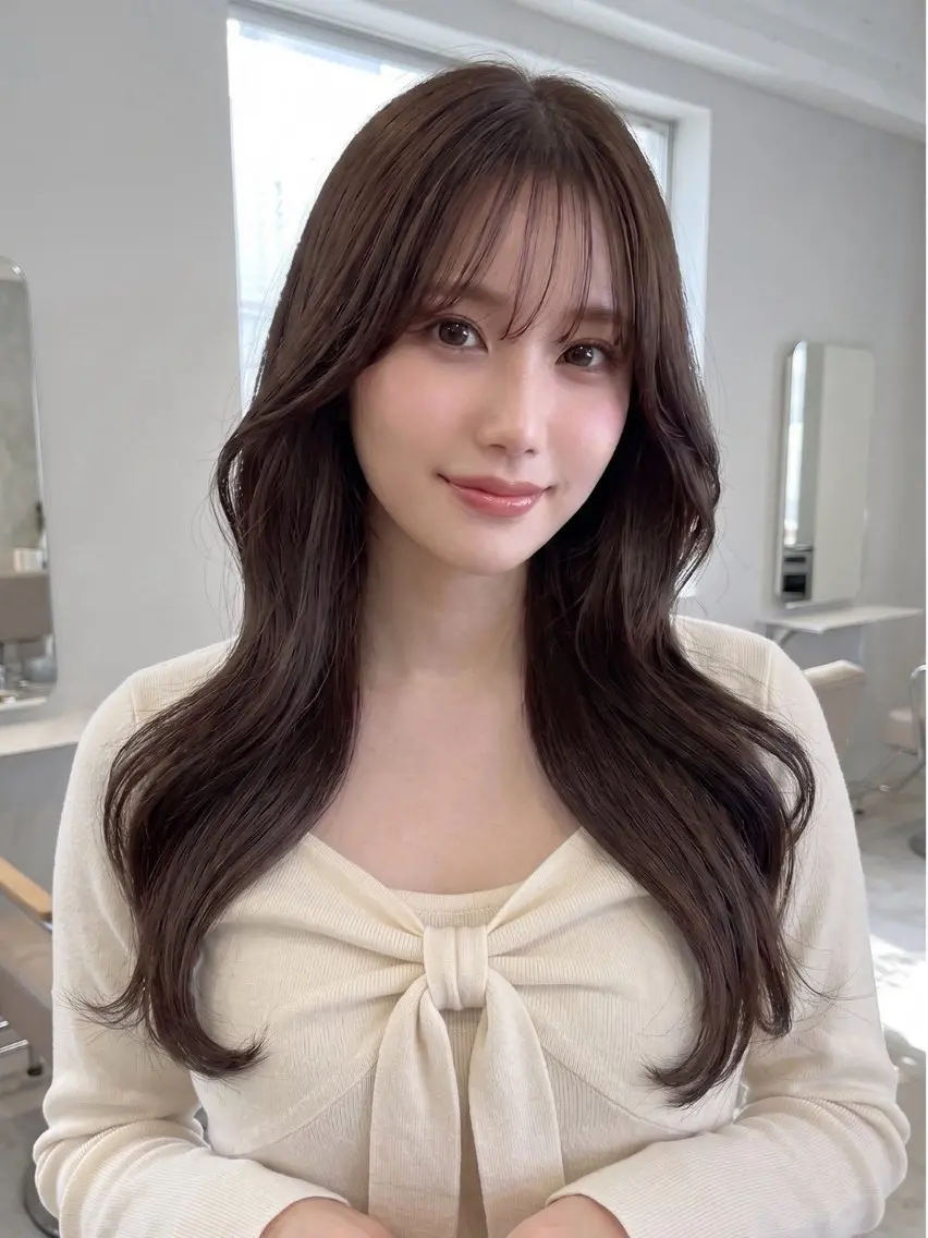 ロング 韓国風🥀透明感 カラー🖤uraraのヘアスタイル