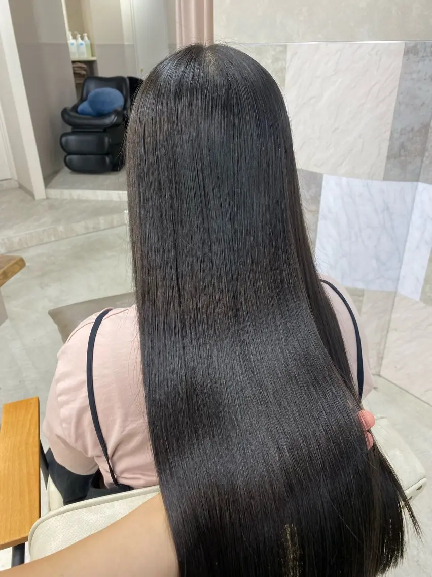 ロング カット ヘアカラー トリートメント 透明感カラー /ボブ momokaのヘアスタイル