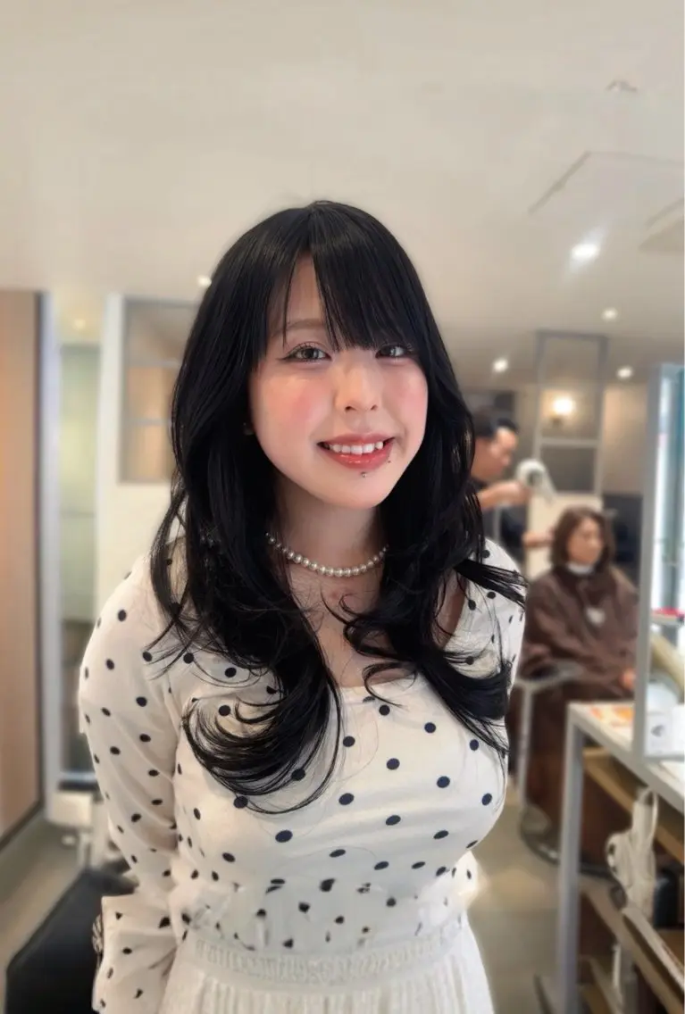 ロング カット ヘアカラー トリートメント 🎀LUNA🎀 レイヤーカット/艶髪のヘアスタイル