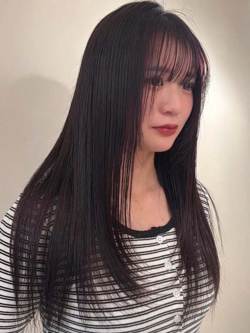 カラー ヘアカラー トリートメント ピエドプール NINAのヘアスタイル