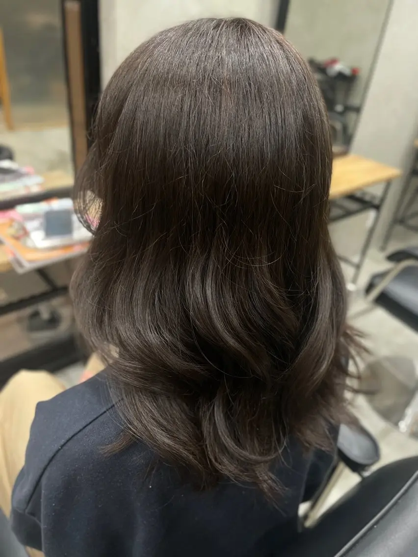 カラー 透明感カラー グレージュ ヘアカラー La fith/ Renoのヘアスタイル