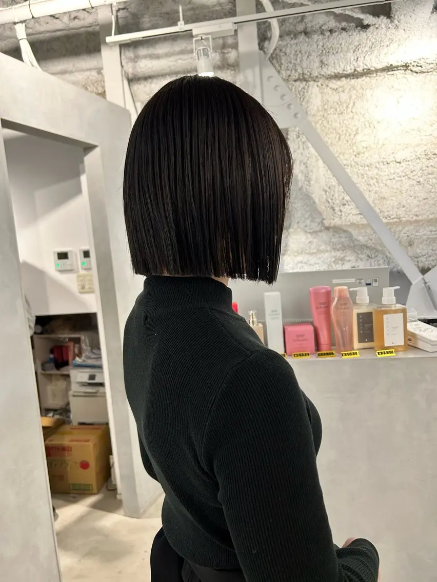ショート カラー カット ヘアカラー トリートメント 切りっぱなしBOB 職人💜Anzuのヘアスタイル