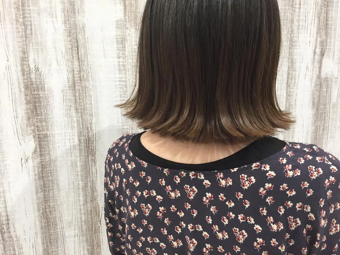 ミディアム 切りっぱなしボブ ボブ 透明感♡︎♡︎ 佐々木早苗のヘアスタイル
