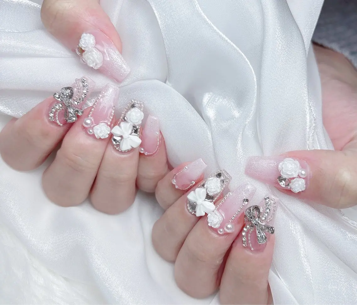 ネイル ハンドネイル M🌷nail 長さだし専門店のネイルデザイン