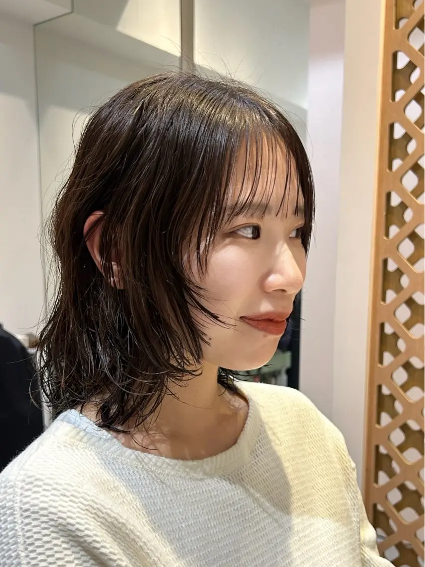 ミディアム パーマ ミディアムパーマ レイヤーカット カット パーマ トリートメント マンツーマン施術✂︎ machikaのヘアスタイル