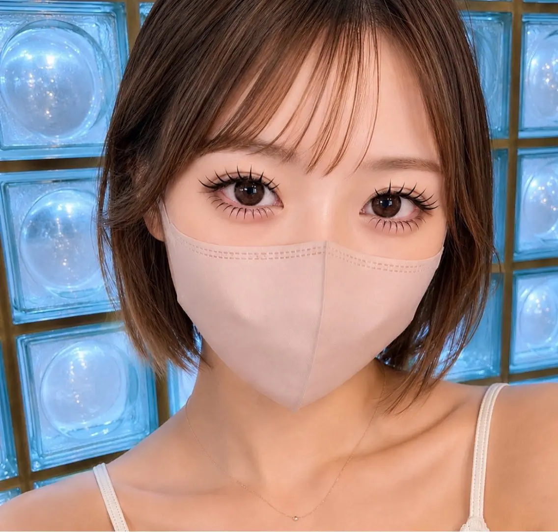 マツエク・マツパ まつげパーマ 下まつげエクステ マツエク muu.表参道 スタッフの眉毛・アイブロウイメージ