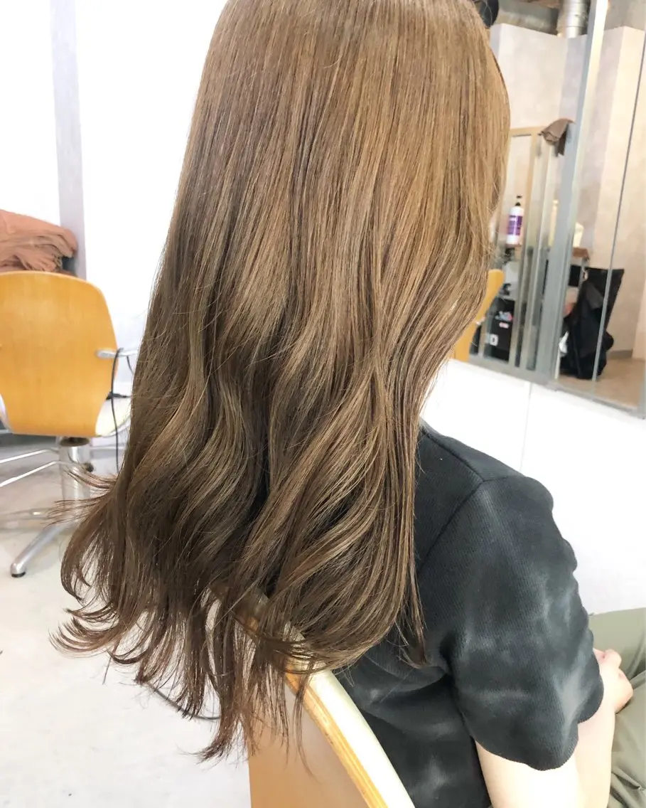 セミロング カラー パーマ ヘアアレンジ メンズ キッズ ネイル マツエク・マツパ アイブロウ メンズブリーチ ブリーチ ダブルカラー 眉カラー カット ヘアカラー トリートメント 艶髪育成サロン 京橋　shinのヘアスタイル