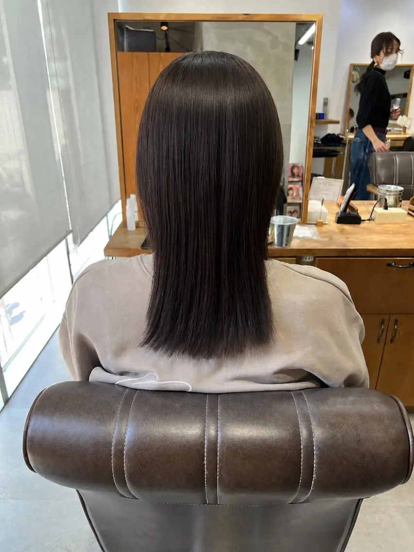 セミロング 縮毛矯正　田子 美絵のヘアスタイル