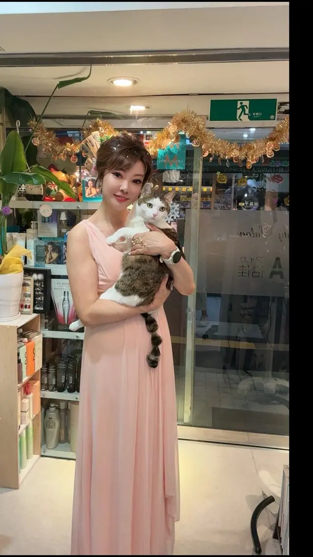 ショート 大宮美容室IKA エステサロンのマツエク・マツパデザイン