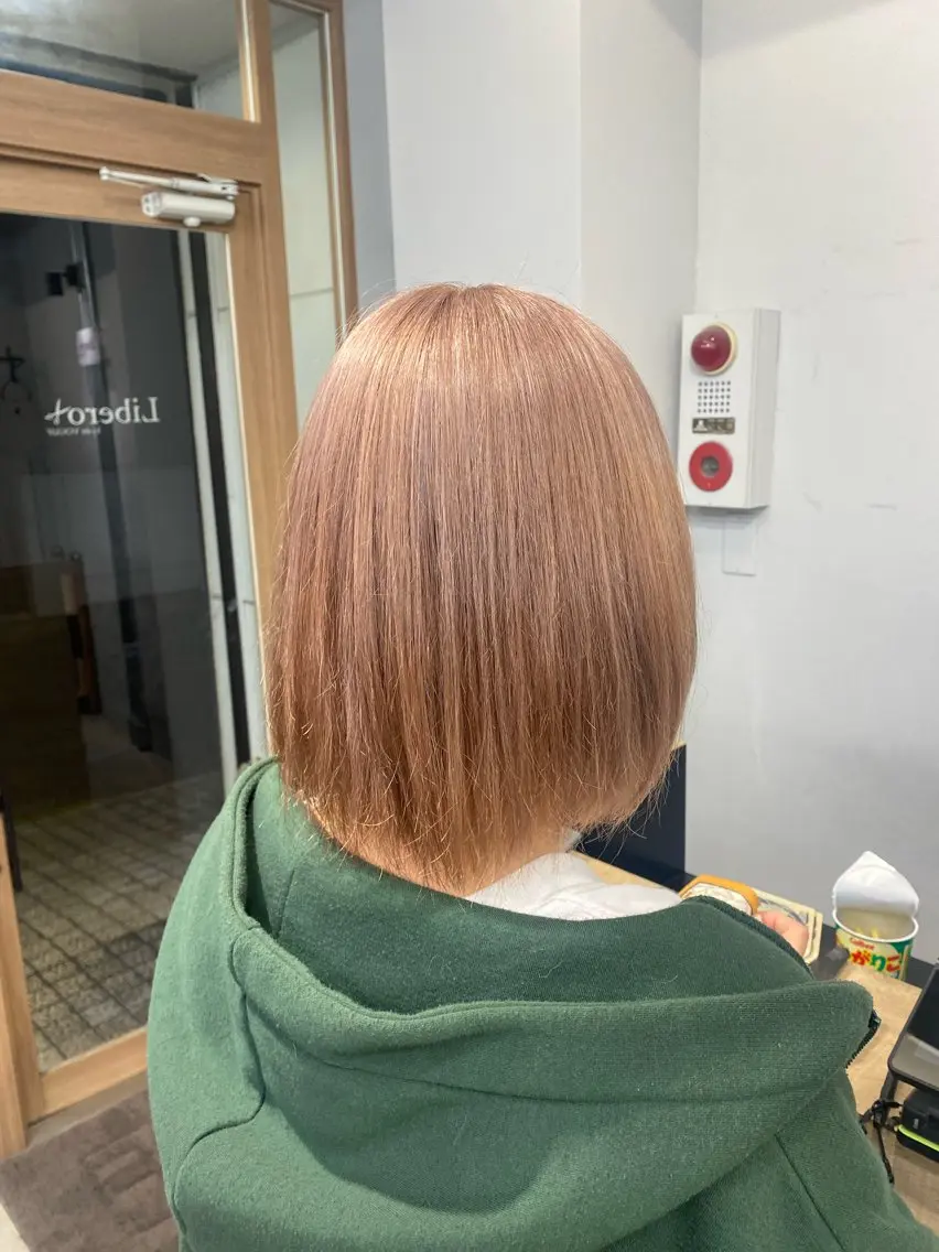 ミディアム カラー ベージュカラー ピンクカラー ピンクベージュ 🐾Libero🐾 柏　KONOMIのヘアスタイル