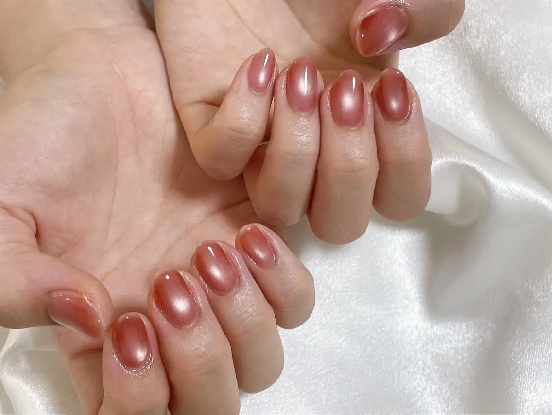 ネイル オーロラネイル フットネイル フレンチネイル ジェルネイル マグネットネイル ハンドネイル kiki nail たまプラーザのネイルデザイン