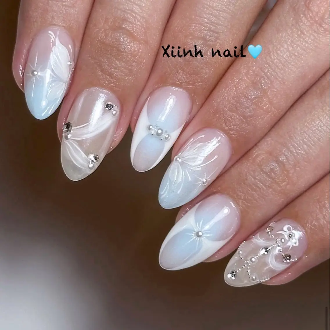 ネイル チークネイル 桜ネイル フットネイル ジェルネイル ハロウィン ハンドネイル XIINH NAIL SALONのネイルデザイン