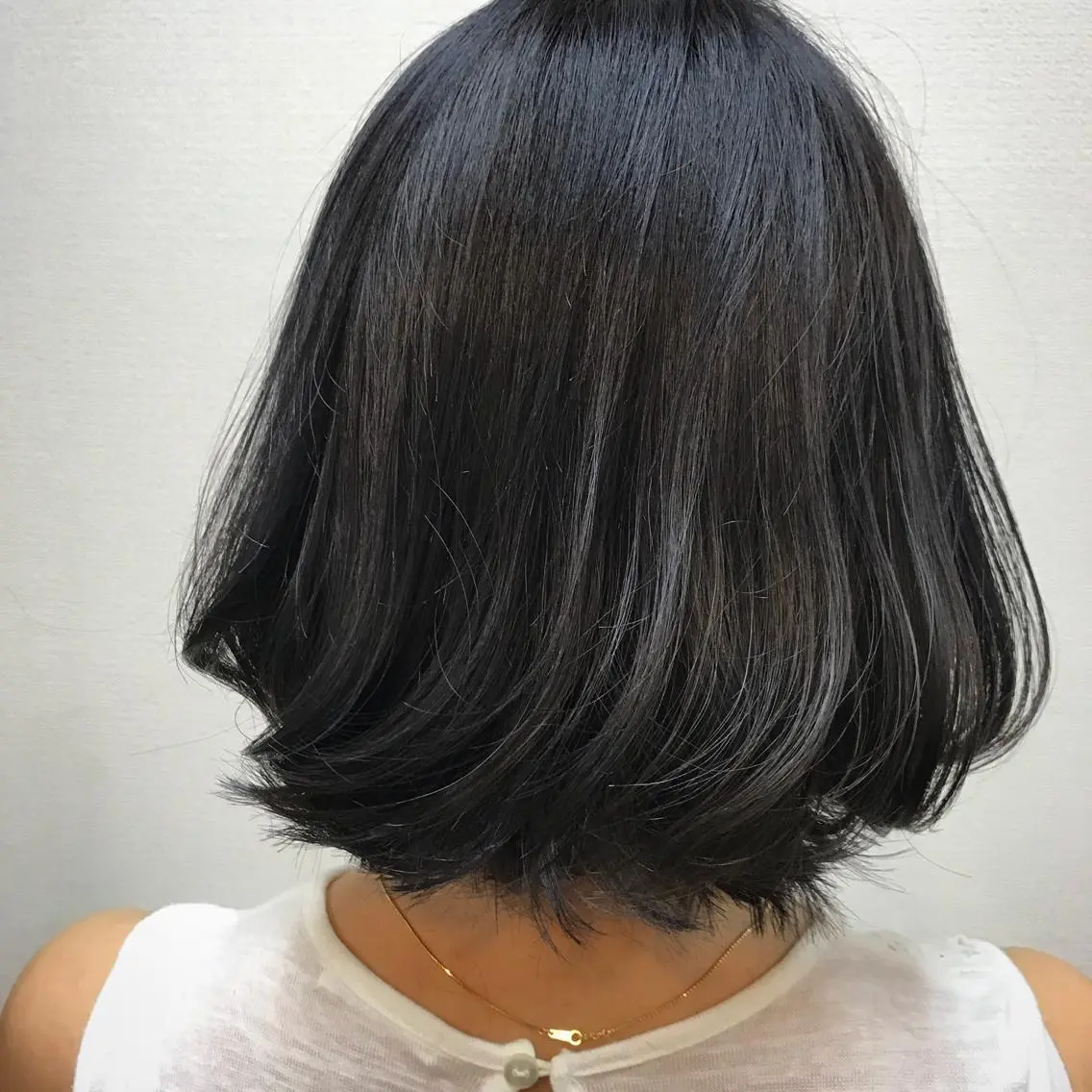 ショート カラー カット ヘアカラー トリートメント 吉森 満俊のヘアスタイル