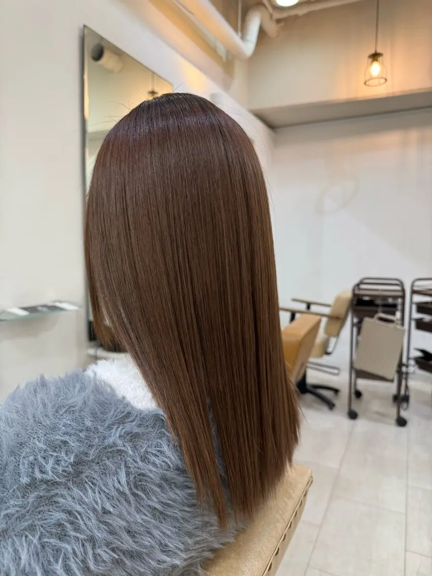 カット+カラー+4ステップシステムトリートメントの写真