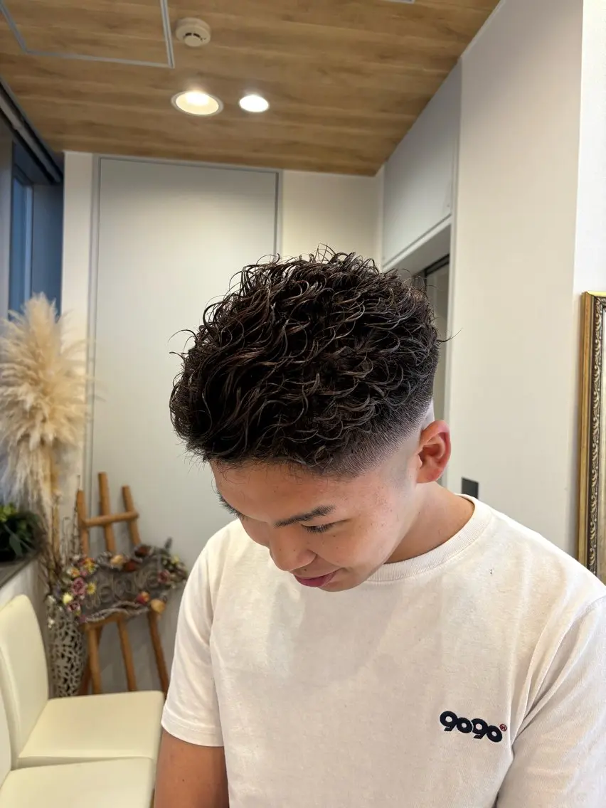 パーマ メンズ 笹江 瑞穂のヘアスタイル