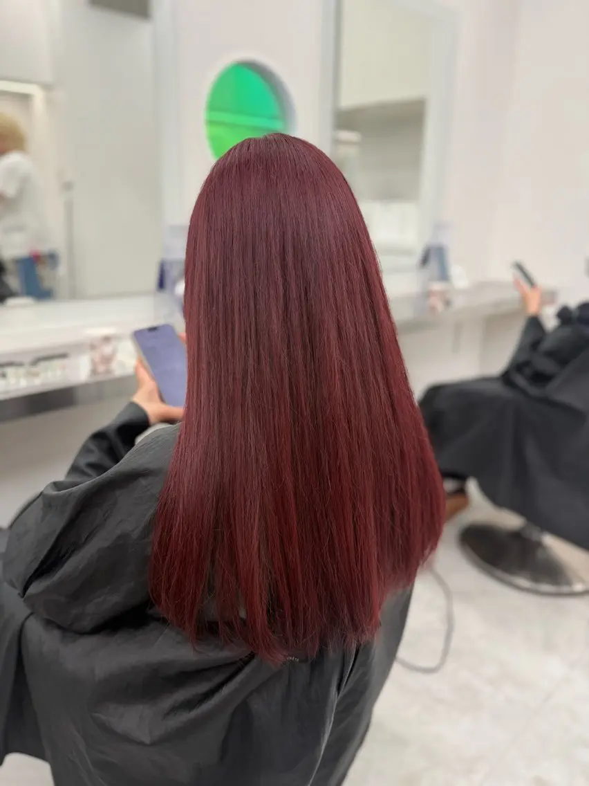 ロング カラー ヘアアレンジ カット 縮毛矯正 ♥️渋谷の赤髪 トップ/らいる♥️のヘアスタイル