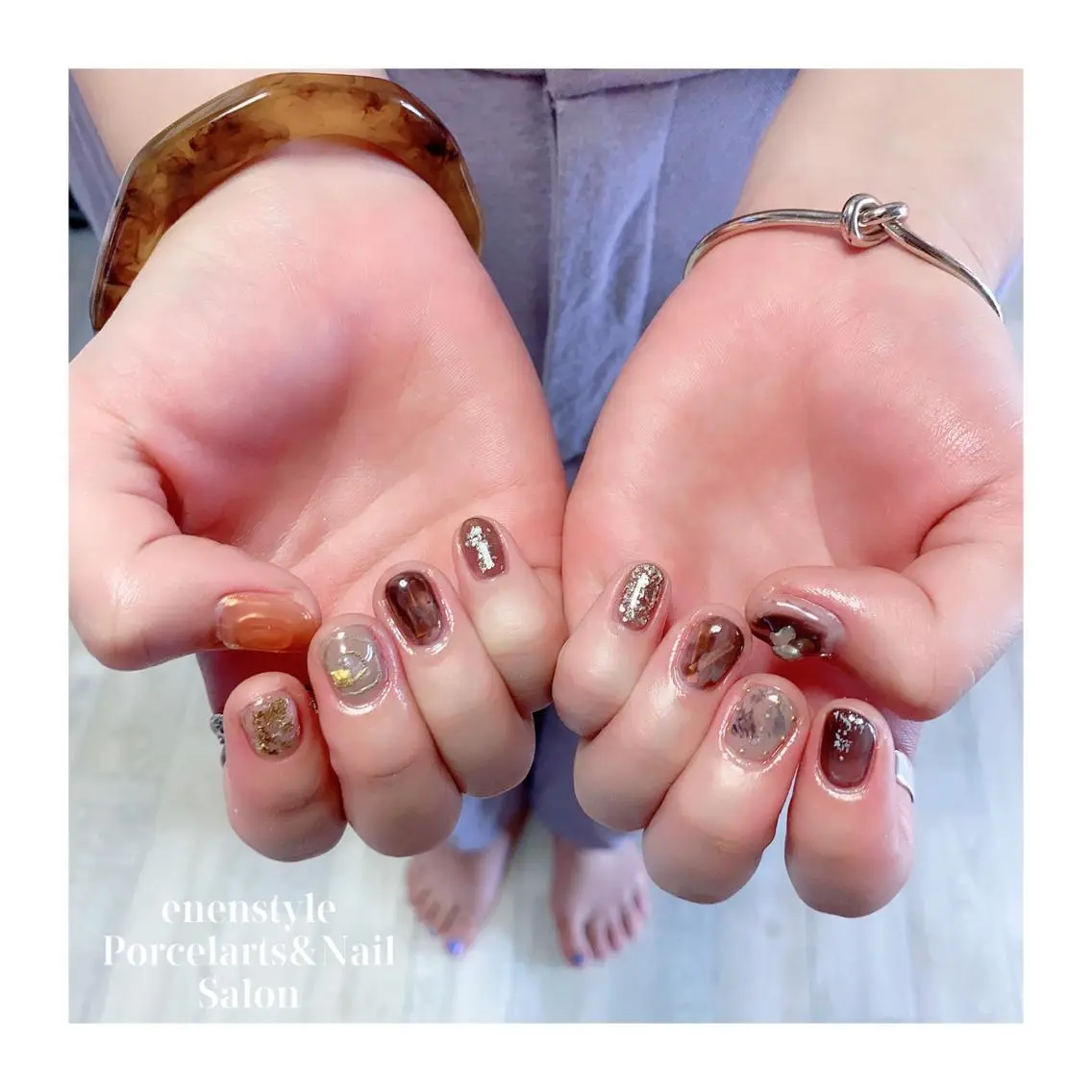 ショート ネイル ジェルネイル ニュアンスネイル オフィスネイル ワンカラーネイル パラジェル ハンドネイル 🐾enen style 🐾のネイルデザイン
