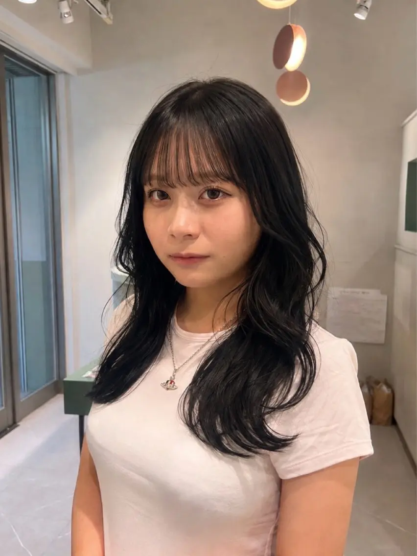 ロング カラー カット ヘアカラー トリートメント 透明感カラー/ レイヤー/折戸結菜のヘアスタイル