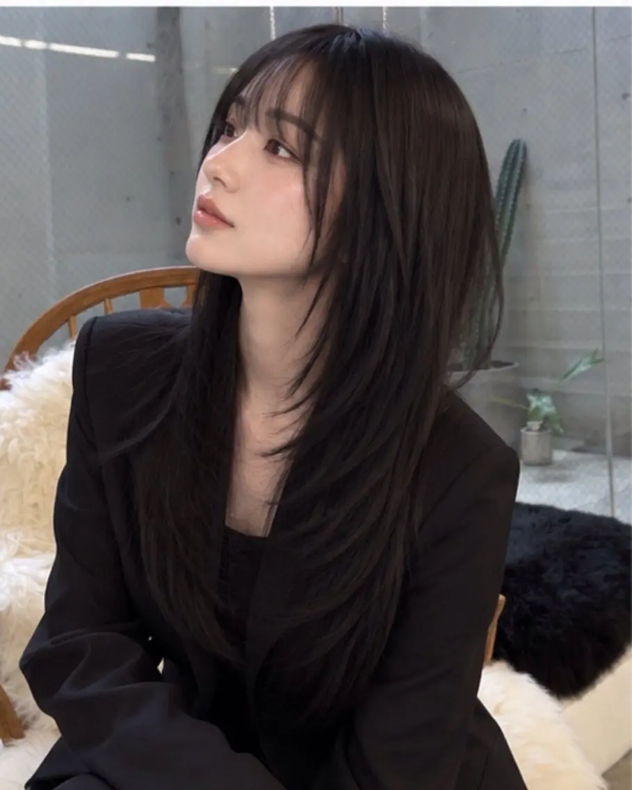 ロング ハッシュカット 韓国風ヘア レイヤーカット トリートメント カット トリートメント pia 薬院のヘアスタイル