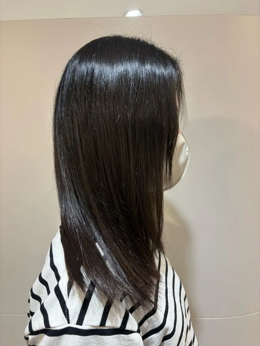 セミロング カット 鷲野 昌人のヘアスタイル
