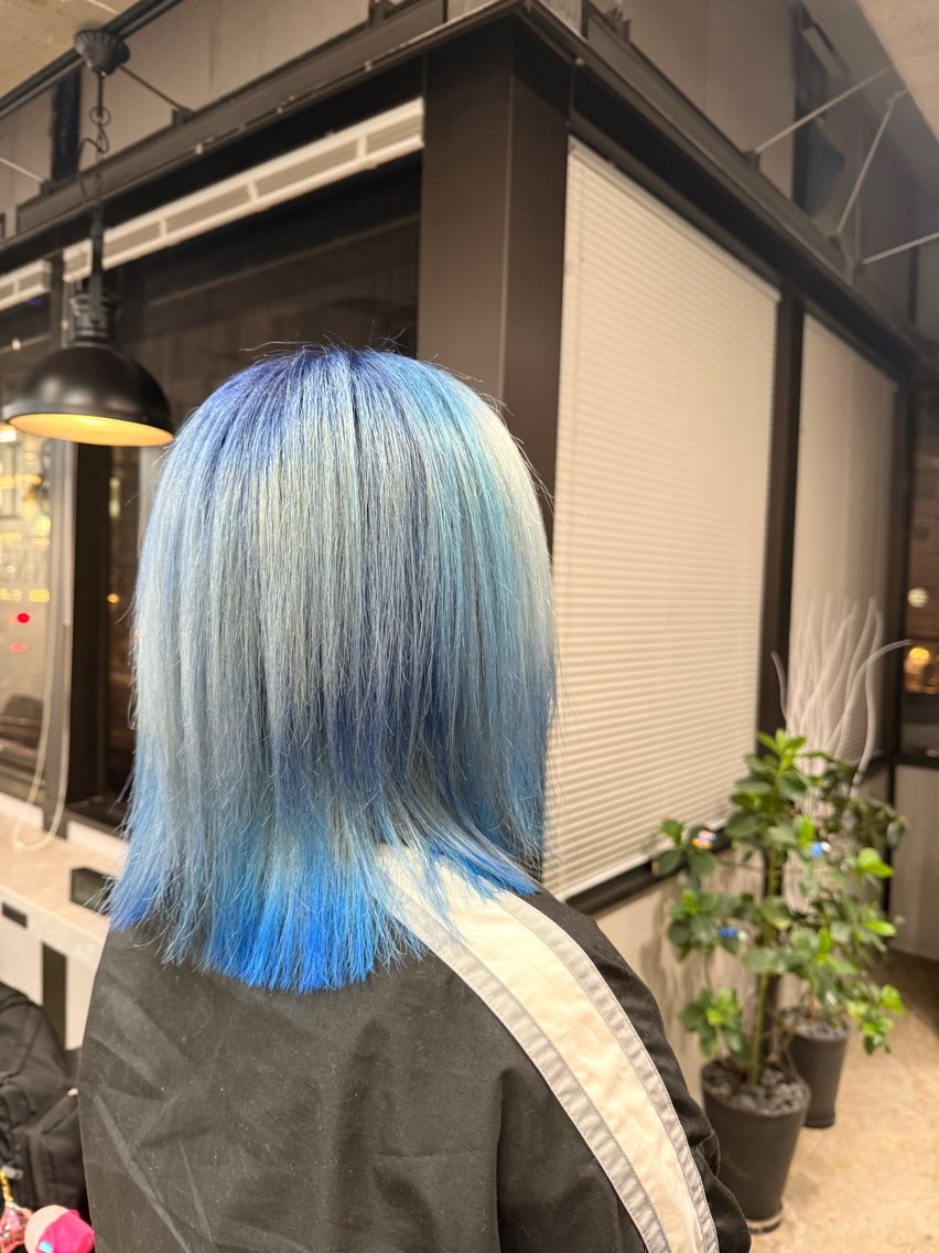 カラー ヘアカラー ルシ🎨/ハイトーン 個性派/グレージュのヘアスタイル