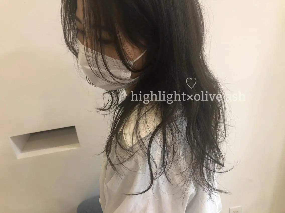 ロング カラー パーマ ヘアアレンジ 透明感カラー ハイライトカラー ハイライト cipre/レイヤー 透明感/miyabiのヘアスタイル