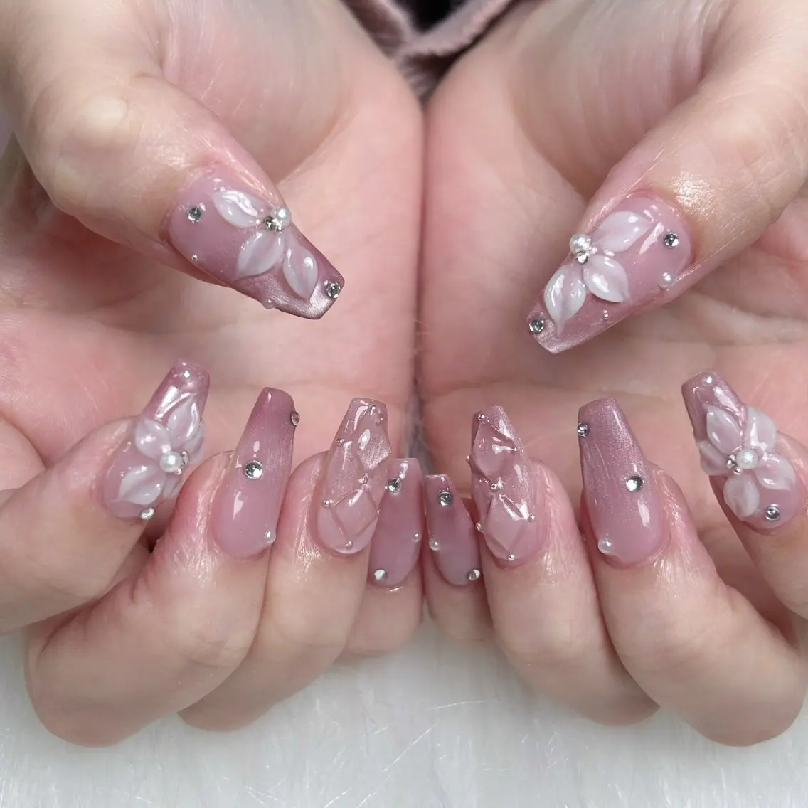 ネイル 長さ出し ロングネイル スカルプネイル スーパーロングネイル ハンドネイル Sully Nail  Labのネイルデザイン