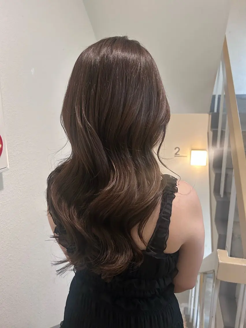 ロング siki kanahaのヘアスタイル