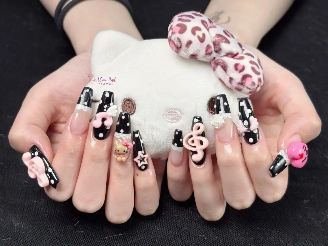 ネイル 桜ネイル 長さ出し フラワーネイル フレンチネイル ジェルネイル ハンドネイル ACon NailSalonのネイルデザイン