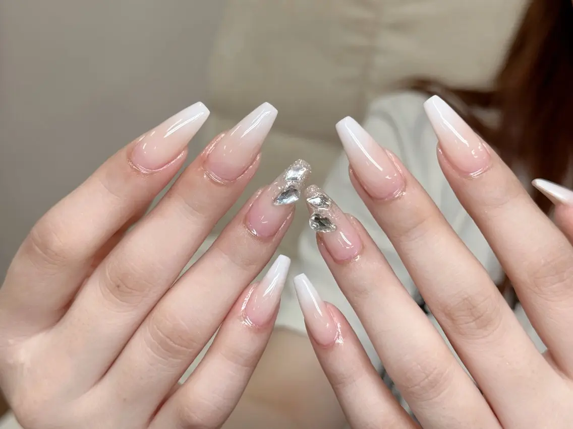 ネイル ハンドネイル FLYNail 梅田店のネイルデザイン
