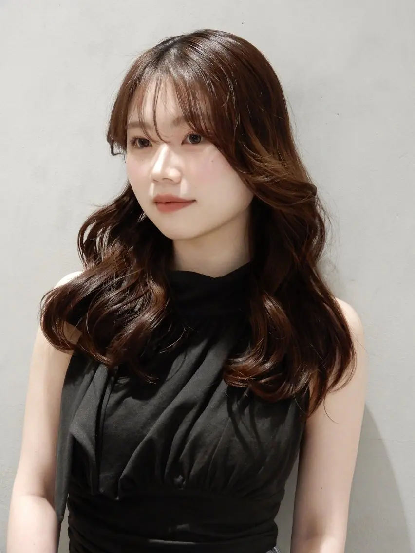 ロング カラー ヘアアレンジ ブラウンカラー ヘアカラー トリートメント たかはし ゆうなのヘアスタイル