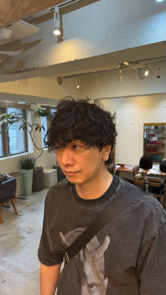メンズ 艶カラー/ 縮毛矯正/ユズキのヘアスタイル