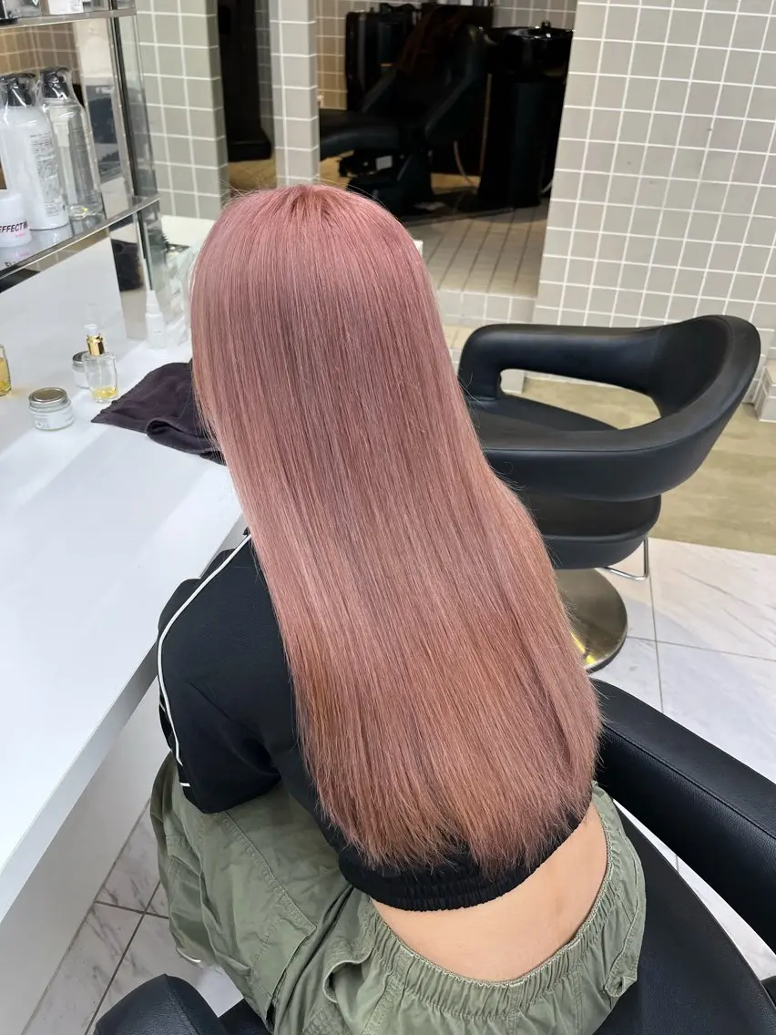 ミディアム ヘアカラー トリートメント ヘッドスパ ヘアセット 寒色/ベージュヘア ブリーチありMiOのヘアスタイル
