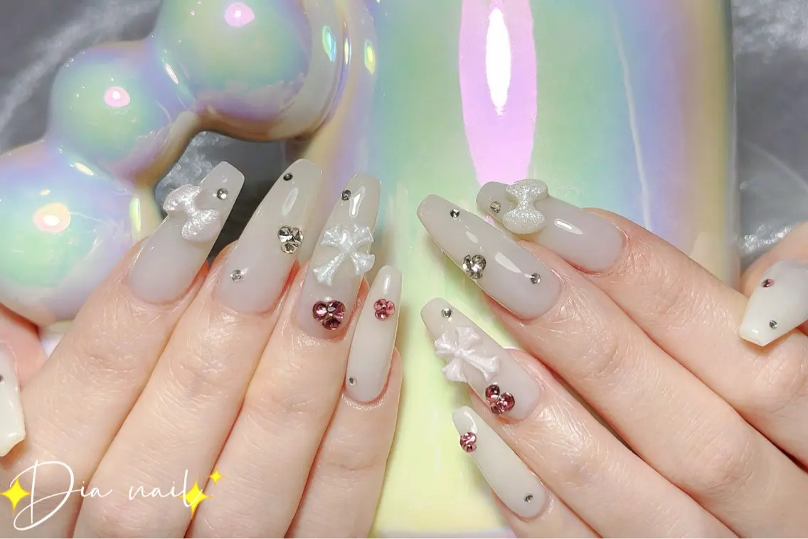 🎀持ち込みゴージャスデザイン🎀 ソフトジェルオフ追加500🎀スカルプオフ追加1100円🎀8980→7980の写真
