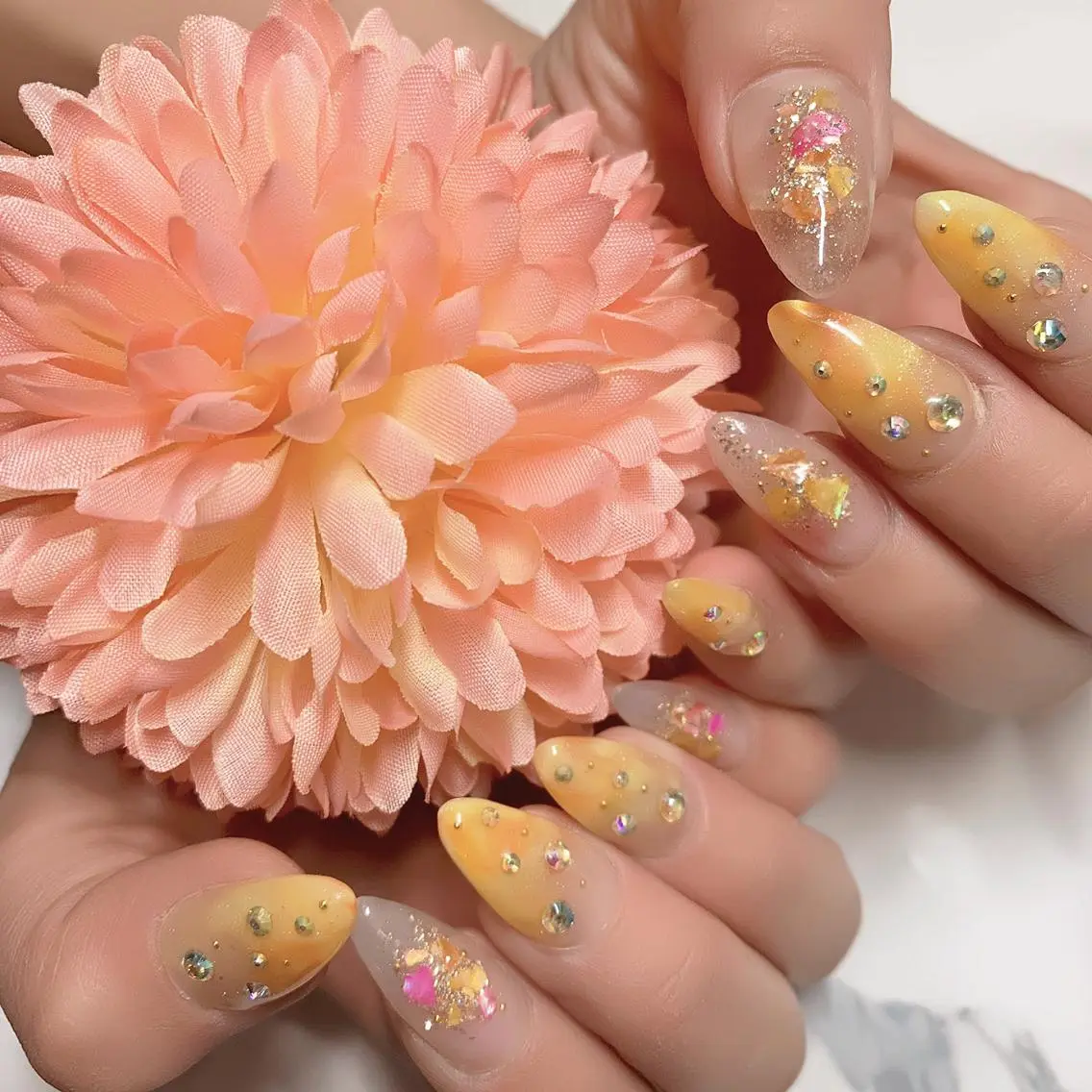 ネイル 菅野 愛花のネイルデザイン