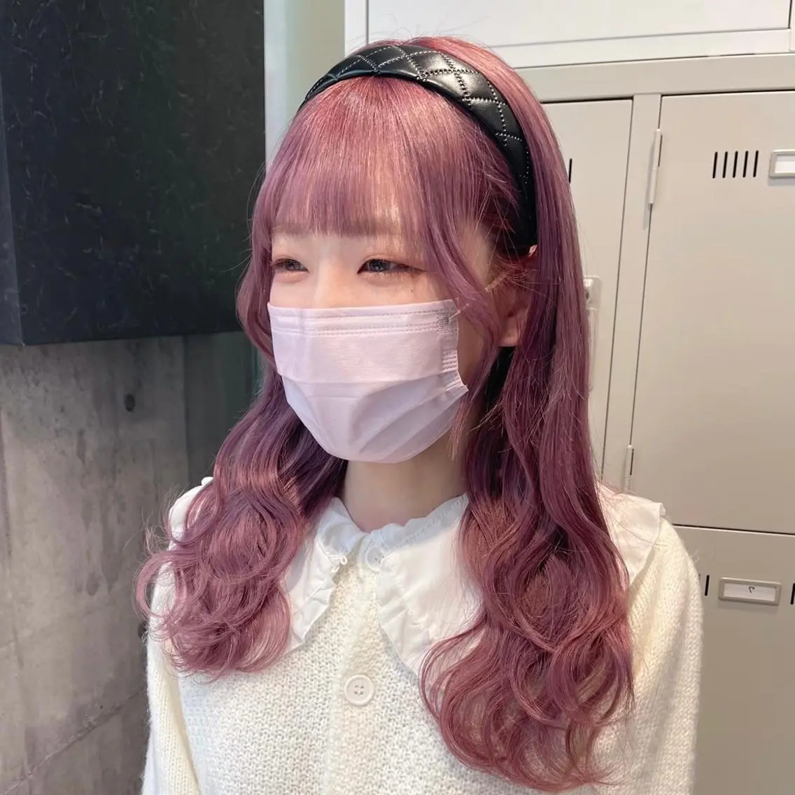 ミディアム カラー パーマ ヘアアレンジ メンズ キッズ ネイル マツエク・マツパ アイブロウ メンズバレイヤージュ メンズブリーチ メンズハイライト メンズハイトーン メンズインナーカラー 似合わせカラー♡髪質 改善🎀サトカ🍒のヘアスタイル