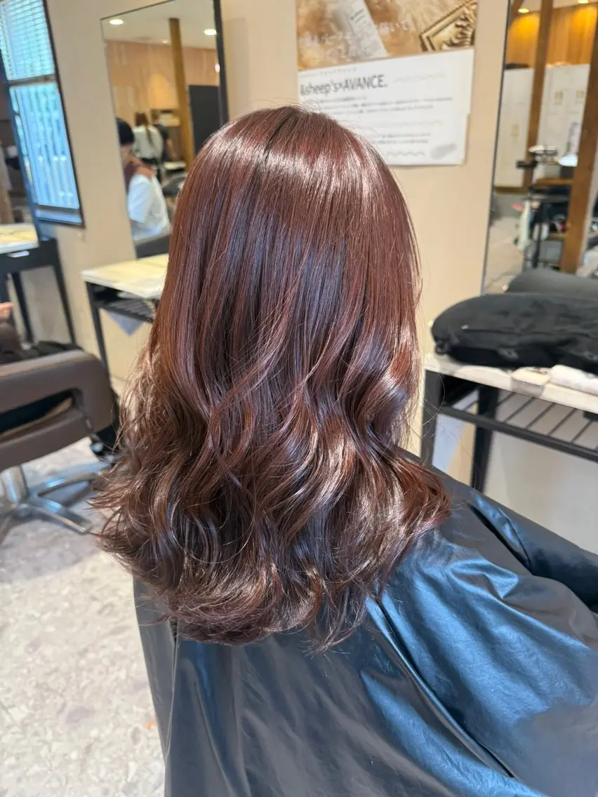 セミロング カット ヘアカラー トリートメント 佐藤 凜華のヘアスタイル
