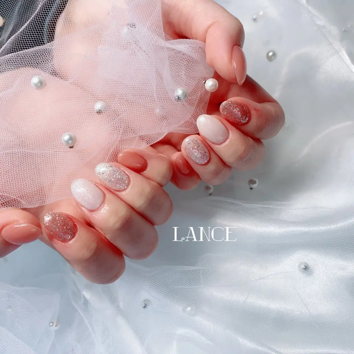 ネイル オーロラネイル フレンチネイル キラキラネイル ニュアンスネイル ピンク Lance nailのネイルデザイン