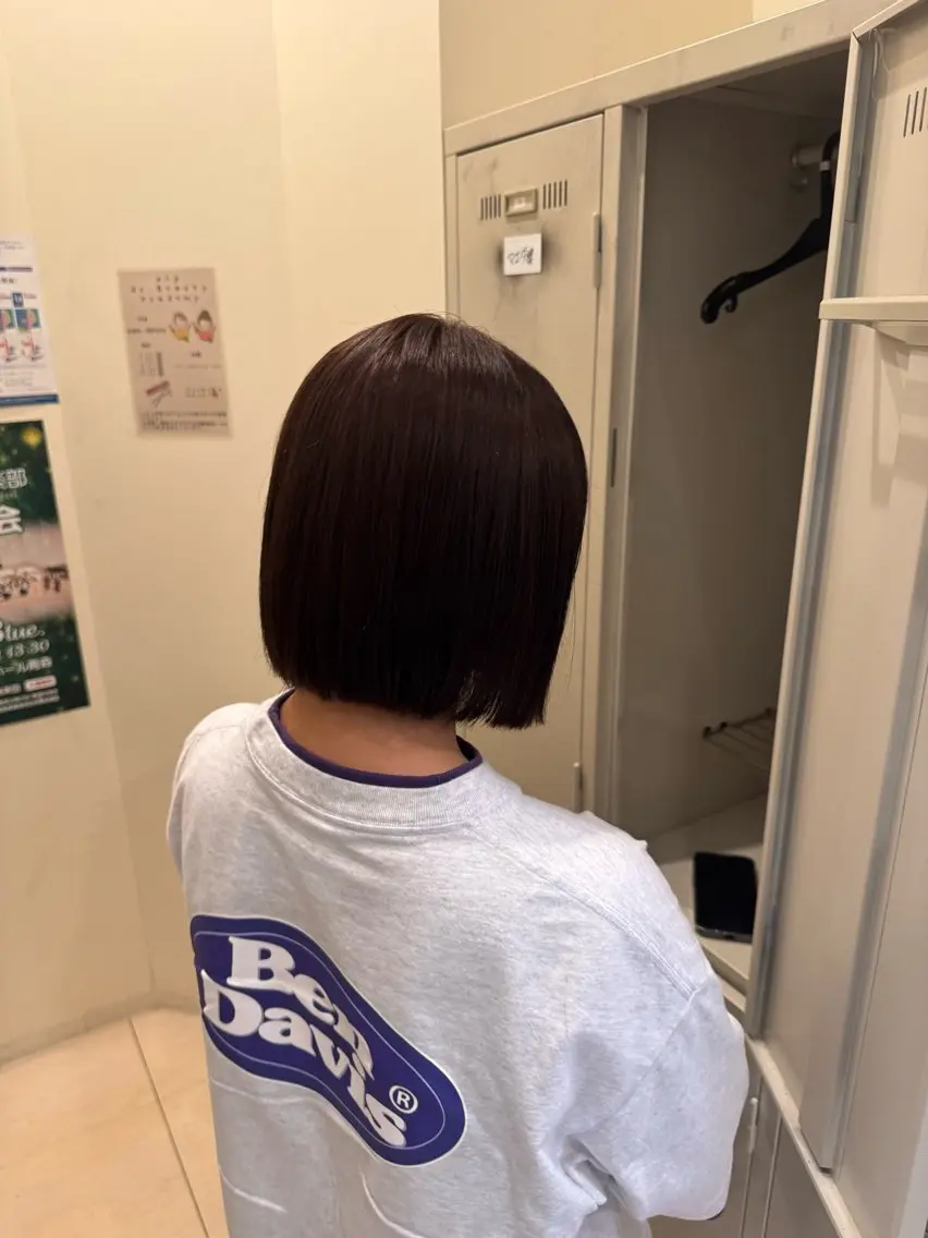 ミディアム 對馬 小菜美のヘアスタイル
